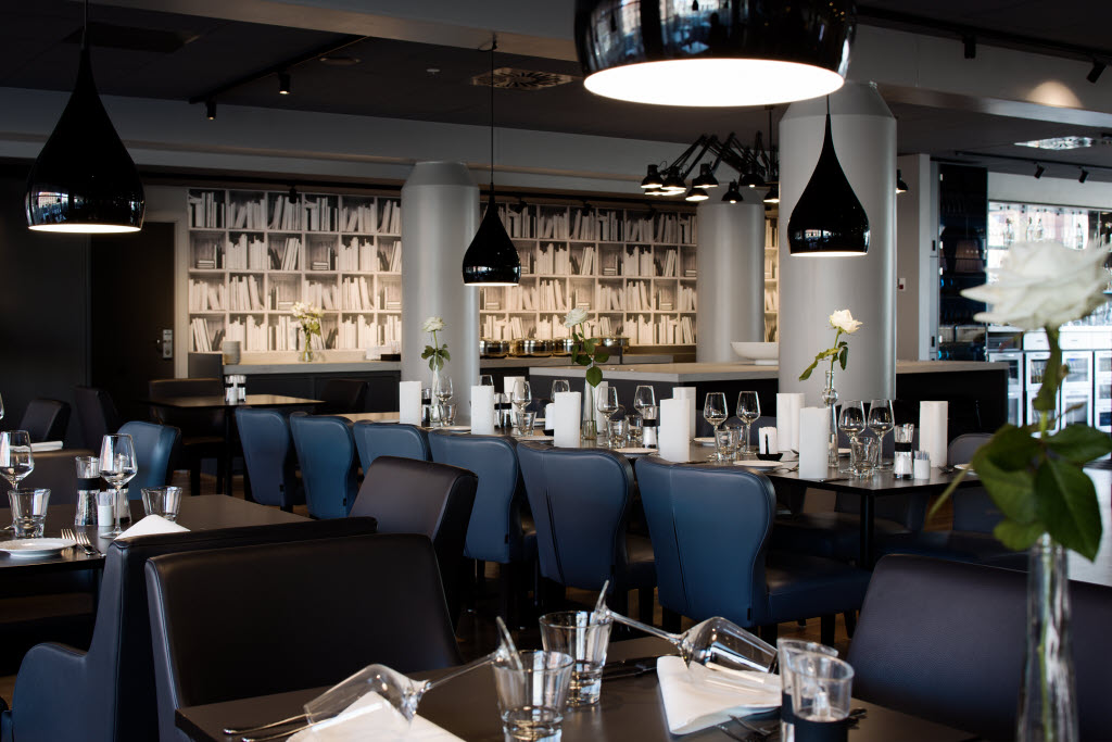 Urheberrecht: Mads Armgaard, Graae, Armgaard & Bangsbo Photography, Vermundsgade 40A, 2100 Kopenhamn, +45 39 29 26 00, mads@gab.dk Scandic Regina, restaurant